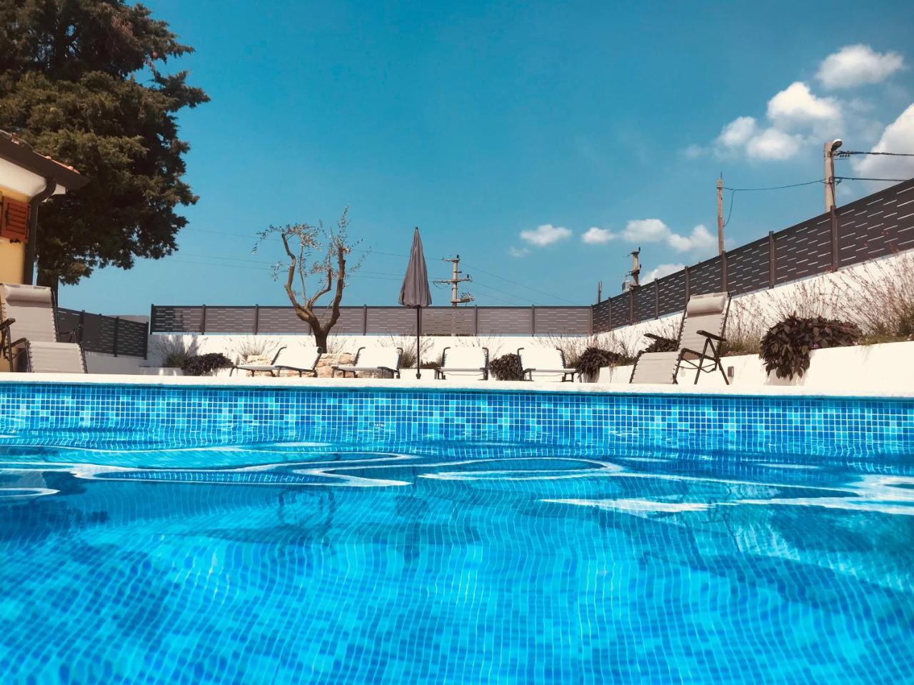 Apartments Viler 布耶 外观 照片
